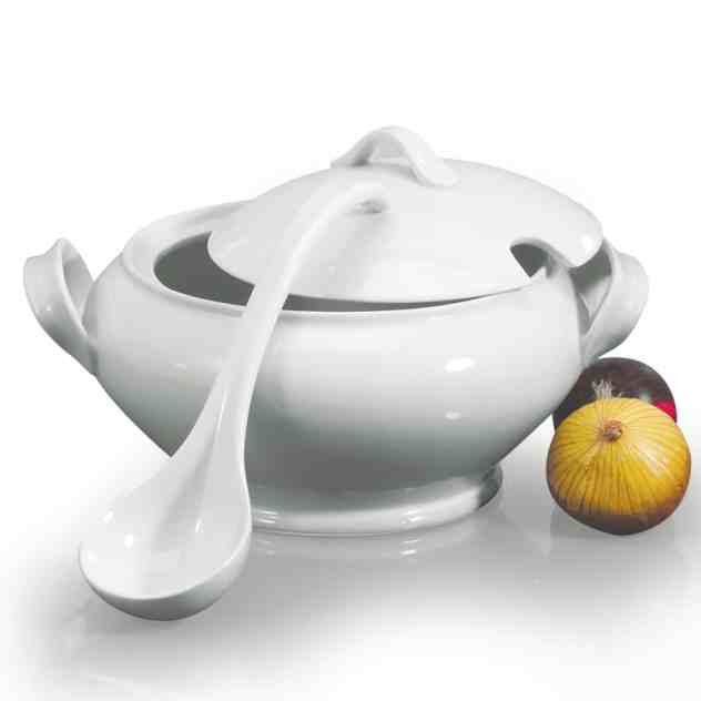 Covered Soup Tureen with Ladle
